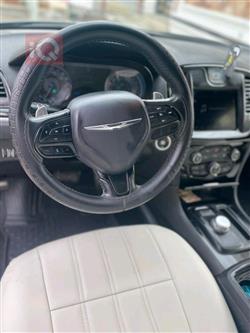 کرایسلەر 300